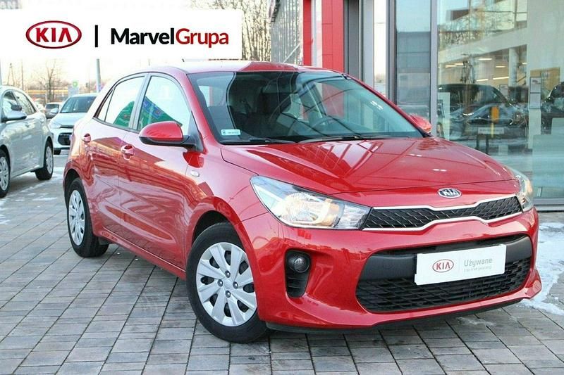 Czerwony (metalik) Używany 2017 Kia Rio Hatchback | 43 800 zł (Uczciwa cena) - Obraz 1/2