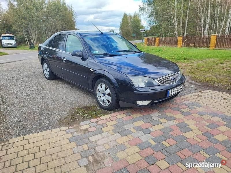 Czarny Używany 2003 Ford Mondeo Sedan/Limuzyna | 4900 zł (Uczciwa cena) - Obraz 1/4