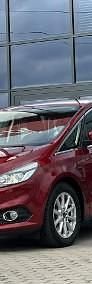 Używany Ford S-MAX S 180 KM (132 kW) 2017 Czerwony Minivan