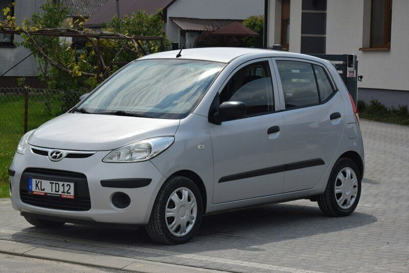 Srebrny (metalik) Używany 2009 Hyundai i10 Hatchback | 16 900 zł (Dość drogi) - Obraz 1/4