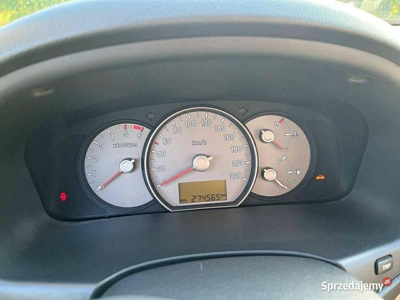 Używany 2009 Kia Carens Minivan | 9700 zł (Uczciwa cena) - Obraz 1/4