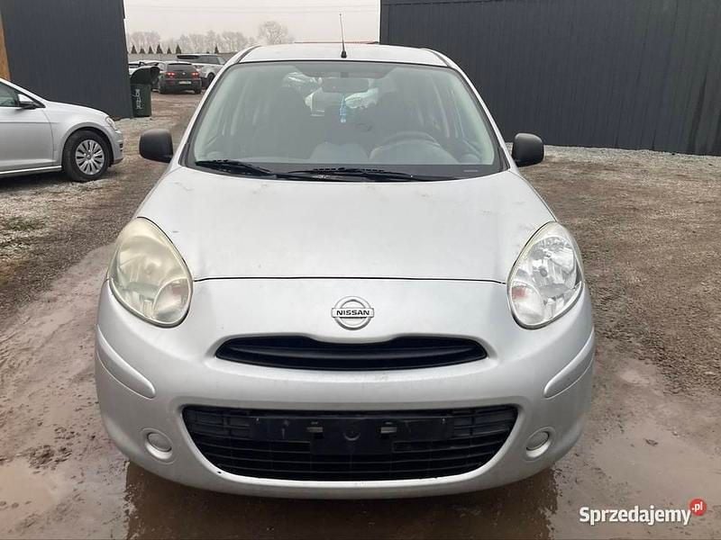 Srebrny Używany 2011 Nissan Micra Hatchback | 6666 zł (Dobra cena) - Obraz 1/4