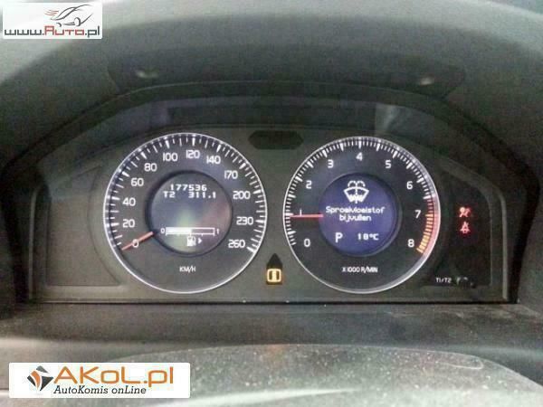 Używany Volvo V70 231 KM (169 kW) 2010 Niebieski Kombi