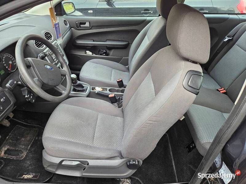 Używany Ford Focus 2006 Szary