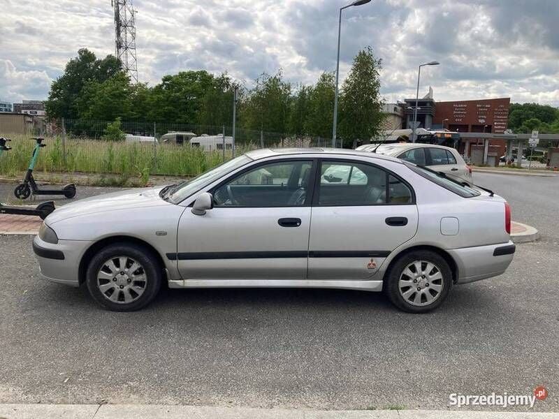 Używany Mitsubishi Carisma 2003