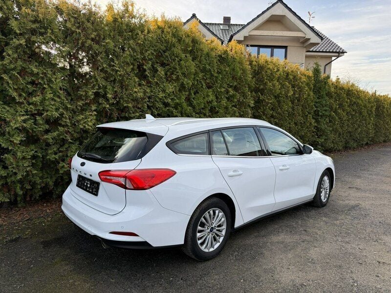Używany Ford Focus 120 KM (88 kW) 2019 Biały Kombi