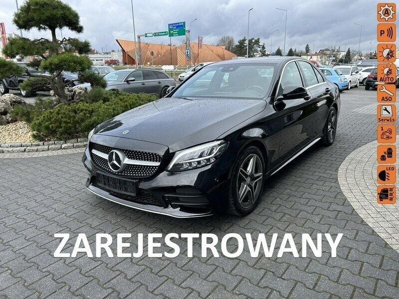 Czarny Używany 2019 Mercedes C180 AMG Sedan/Limuzyna | 109 900 zł (Drogi) - Obraz 1/4