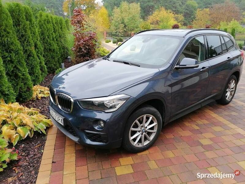 Używany BMW X1 2017 Granatowy SUV