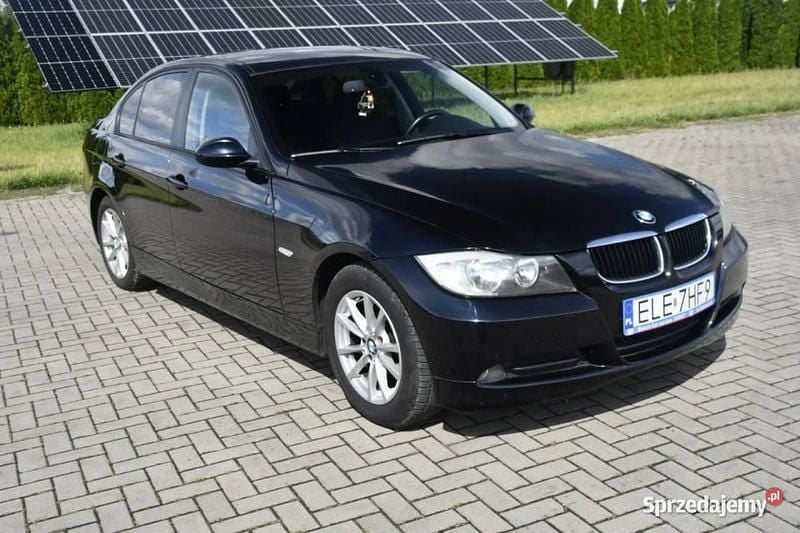 Granatowy Używany 2008 BMW 318 Sedan/Limuzyna | 16 900 zł (Dobra cena) - Obraz 1/4