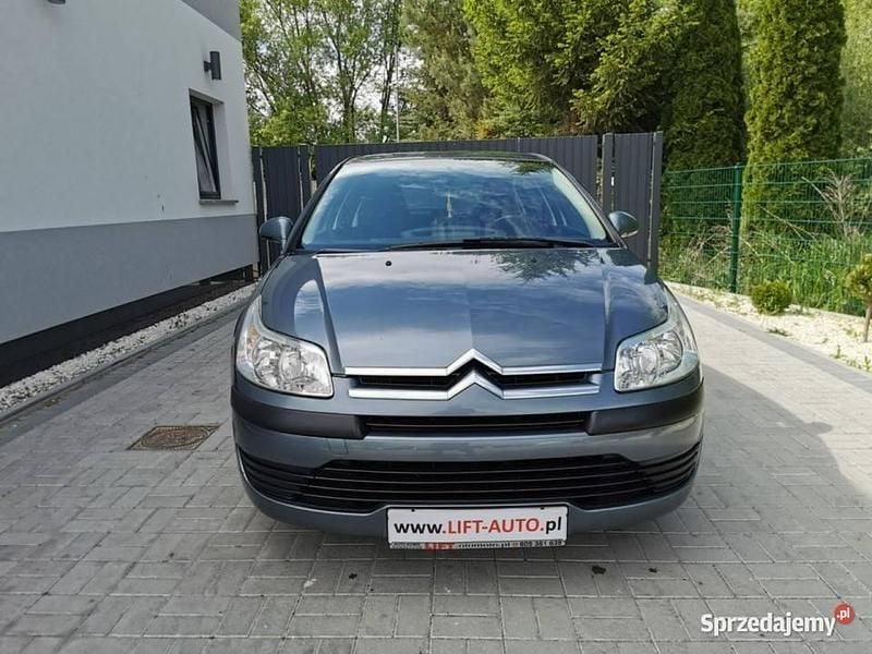 Używany Citroën C4 109 KM (80 kW) 2005 Szary Sedan/Limuzyna