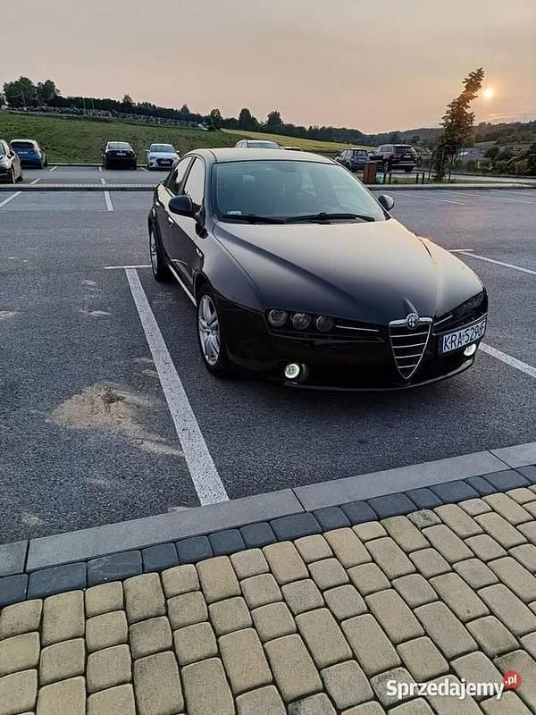Czarny Używany 2010 Alfa Romeo 159 Ti Sedan/Limuzyna | 12 000 zł (Uczciwa cena) - Obraz 1/4