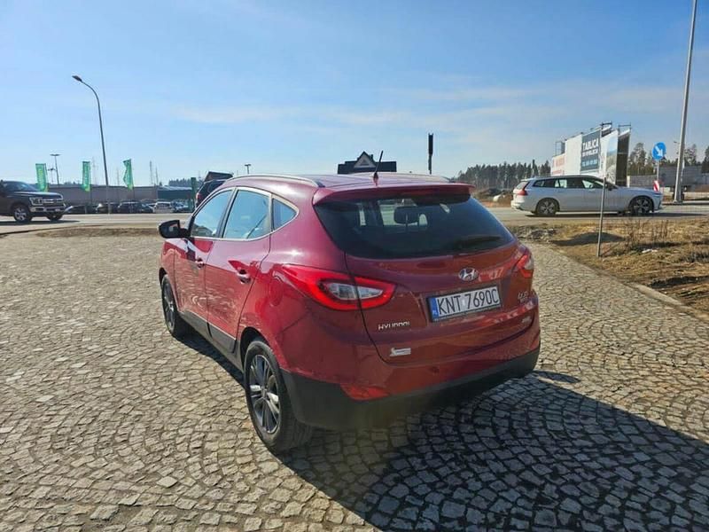 Czerwony Używany 2015 Hyundai ix35 SUV | 51 600 zł (Dość drogi) - Obraz 1/4