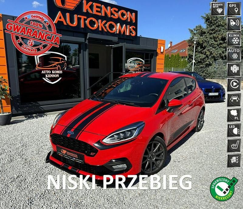 Czerwony (metalik, perła) Używany 2019 Ford Fiesta ST Hatchback | 49 900 zł (Uczciwa cena) - Obraz 1/4
