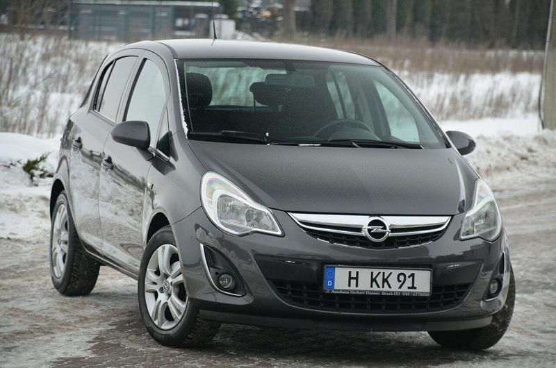 Używany Opel Corsa 87 KM (63 kW) 2011 Szary Hatchback