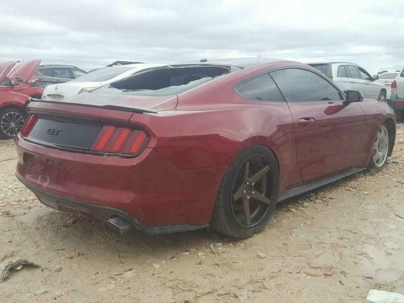 Używany Ford Mustang GT 2016 Czerwony Coupe