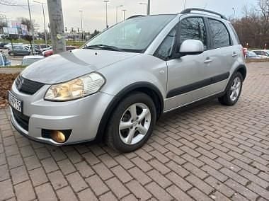 Używany Suzuki SX4 107 KM (78 kW) 2008 Srebrny SUV