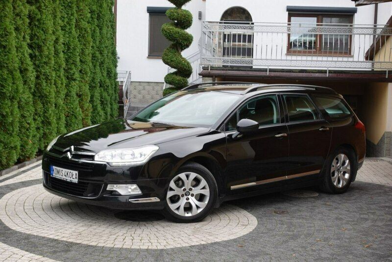 Używany Citroën C5 140 KM (102 kW) 2014 Czarny (metalik) Sedan/Limuzyna