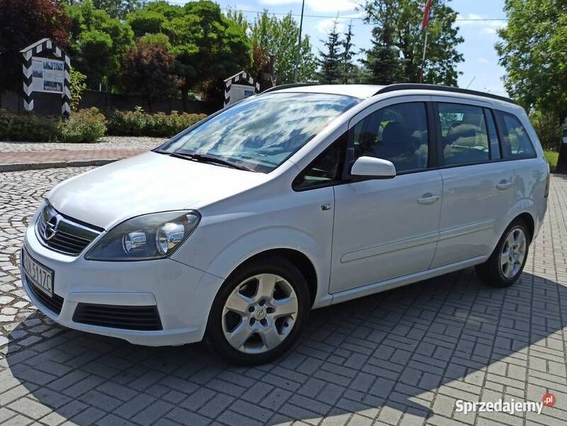 Używany 2006 Opel Zafira Minivan | 7999 zł (Uczciwa cena) - Obraz 1/4