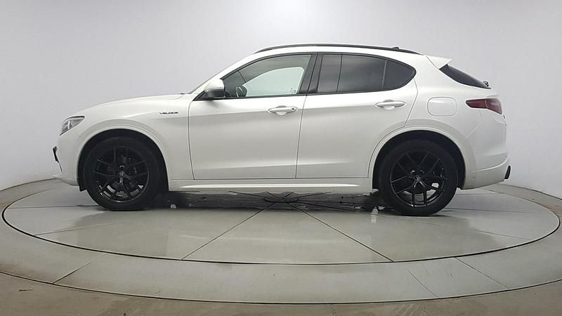 Używany Alfa Romeo Stelvio Veloce 280 KM (205 kW) 2021 Biały SUV