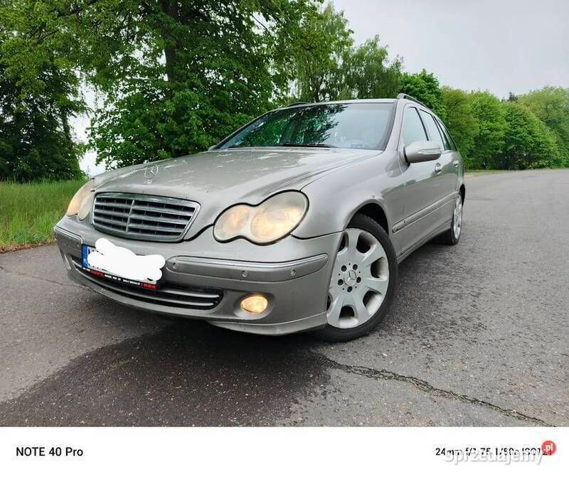 Złoty Używany 2007 Mercedes 220 Kombi | 6900 zł (Uczciwa cena) - Obraz 1/4
