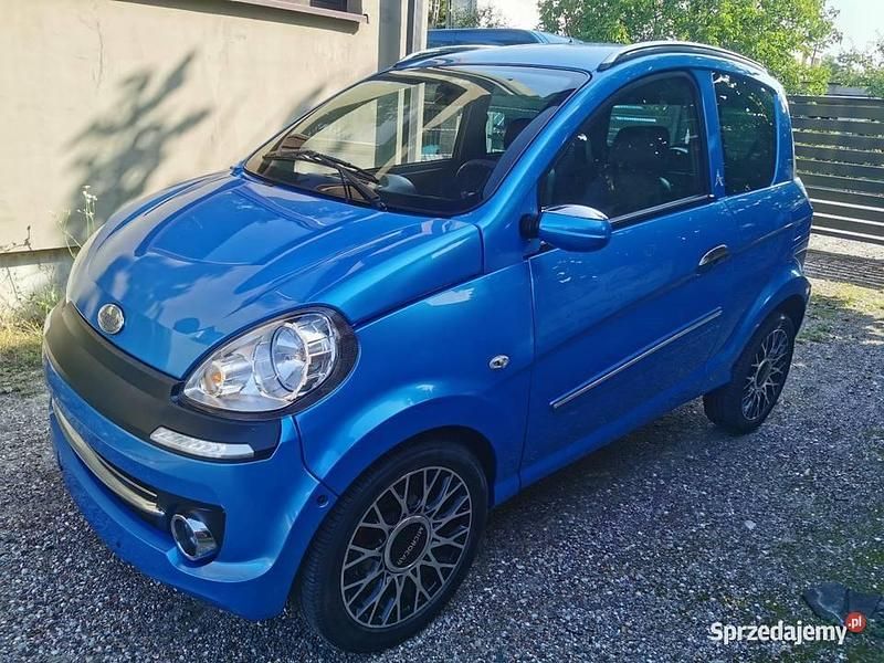 Używany Microcar M.Go 20 KM (14 kW) 2014 Niebieski Hatchback