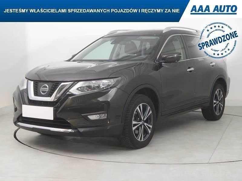 Używany Nissan X-Trail 177 KM (130 kW) 2017 Zielony SUV