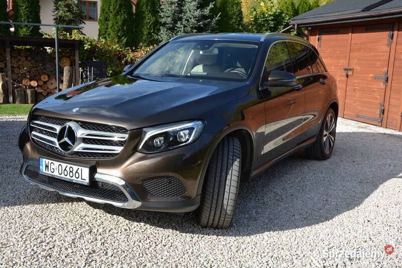 Używany 2016 Mercedes GLC250 | 108 500 zł - Obraz 1/4