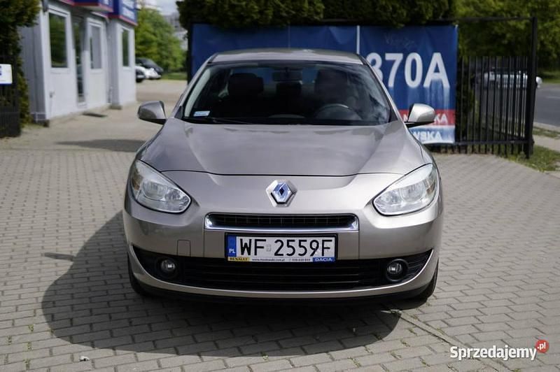 Beżowy Używany 2011 Renault Fluence Sedan/Limuzyna | 15 900 zł (Dobra cena) - Obraz 1/4