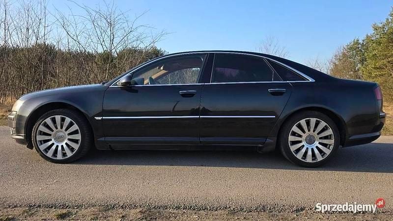 Używany Audi A8 2003 Grafitowy Sedan/Limuzyna