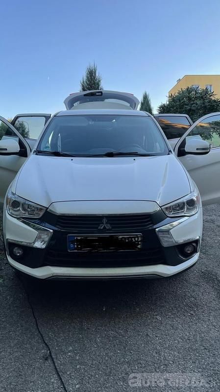 Biały Używany 2016 Mitsubishi ASX SUV | 45 000 zł (Uczciwa cena) - Obraz 1/4
