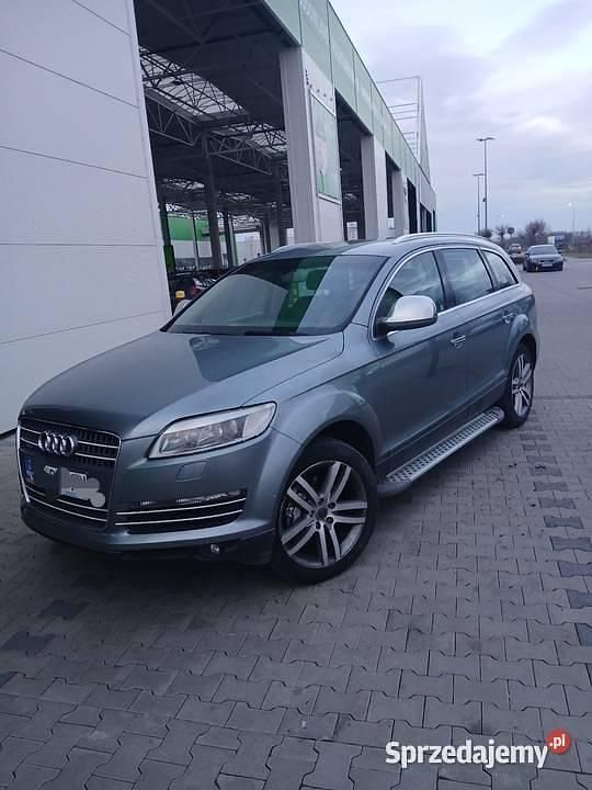 Szary Używany 2006 Audi Q7 S-Line SUV | 32 000 zł (Uczciwa cena) - Obraz 1/4