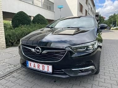 Czarny Używany 2018 Opel Insignia Country Tourer Kombi | 49 999 zł (Uczciwa cena) - Obraz 1/4