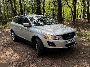 Inny kolor Używany 2010 Volvo XC60 SUV | 38 000 zł - Obraz 1/4