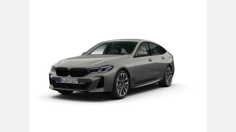 Szary bernina z bursztynowym połyskiem metalizowany Używany 2021 BMW 640 Shadowline Coupe | 209 900 zł - Obraz 1/3