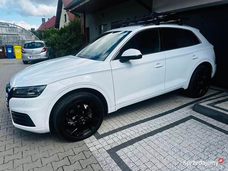 Biały Używany 2019 Audi Q5 S-Line SUV | 102 500 zł (Uczciwa cena) - Obraz 1/4