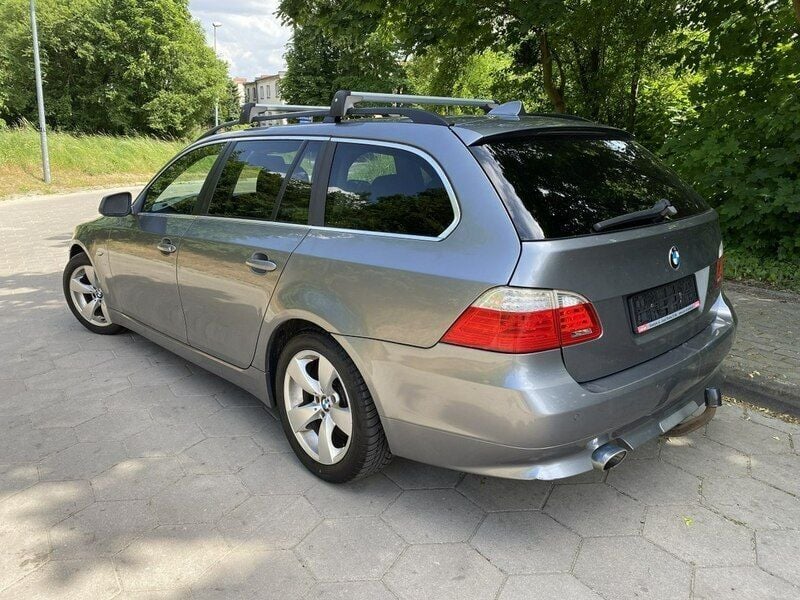 Używany BMW 520 177 KM (130 kW) 2010 Szary Sedan/Limuzyna