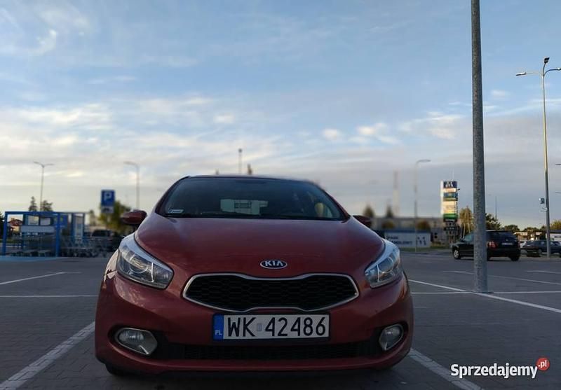 Używany 2014 Kia Ceed Hatchback | 34 500 zł (Dość drogi) - Obraz 1/2