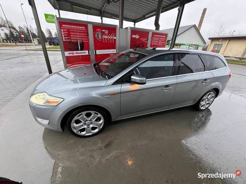 Używany Ford Mondeo 2008 Srebrny Kombi