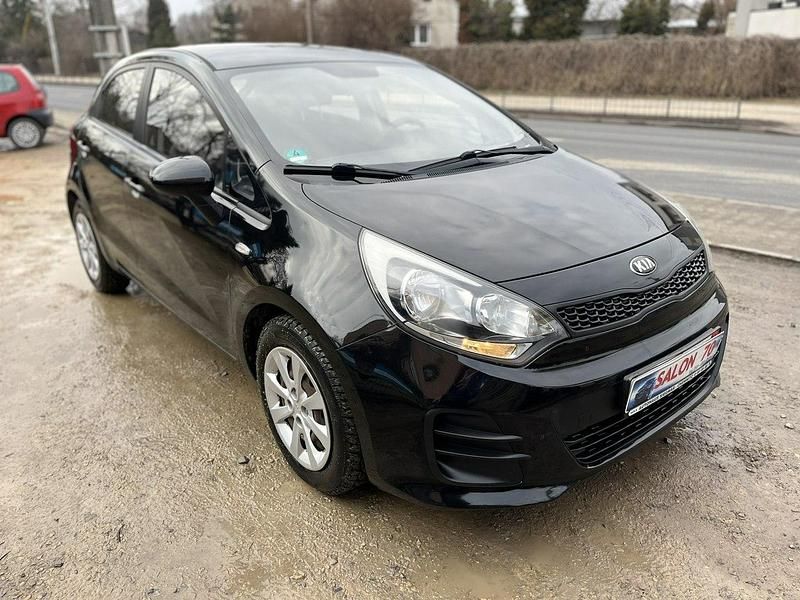 Używany Kia Rio 84 KM (61 kW) 2016 Czarny Hatchback