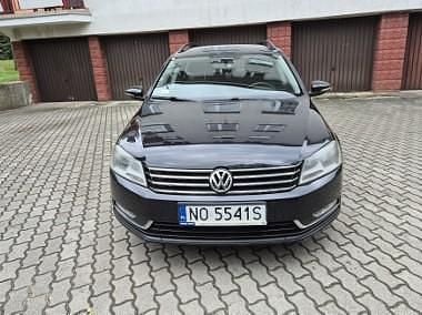 Czarny Używany 2014 VW Passat Trendline Kombi | 29 000 zł (Super Cena) - Obraz 1/4
