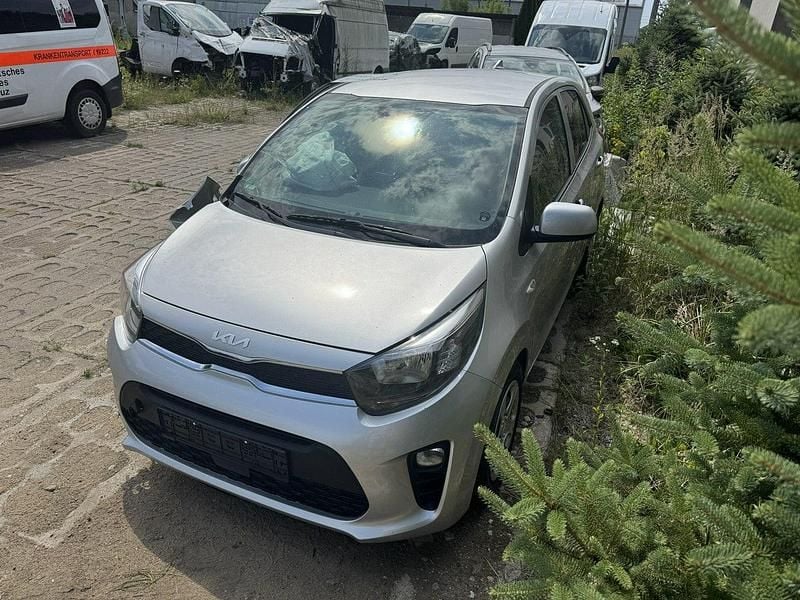 Srebrny Używany 2024 Kia Picanto 2 Hatchback | 28 999 zł - Obraz 1/4