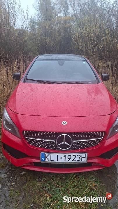 Czerwony Używany 2016 Mercedes CLA250 AMG Sedan/Limuzyna | 74 999 zł (Uczciwa cena) - Obraz 1/4