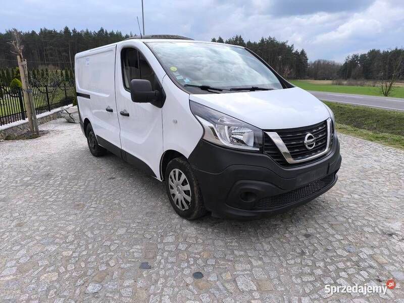 Używany Nissan NV300 2017 Biały Van