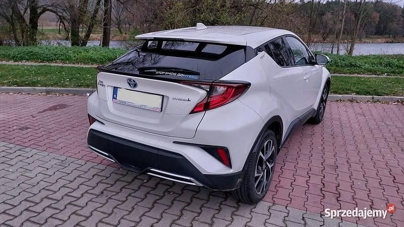 Używany 2021 Toyota C-HR Style SUV | 129 900 zł (Drogi) - Obraz 1/4