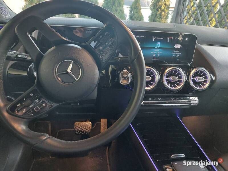 Używany 2020 Mercedes GLA200 SUV | 147 000 zł (Dość drogi) - Obraz 1/4