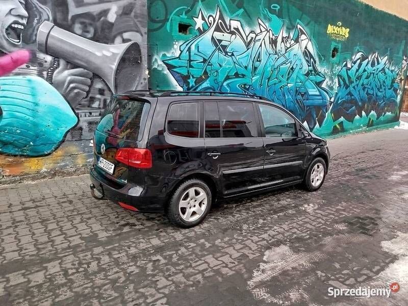 Używany 2011 VW Touran Minivan | 26 900 zł (Dość drogi) - Obraz 1/3