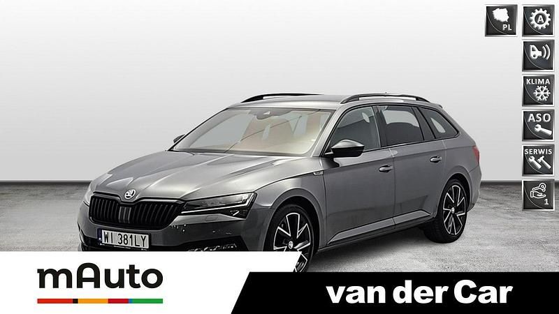 Szary Używany 2022 Skoda Superb SportLine Kombi | 109 900 zł (Dość drogi) - Obraz 1/4