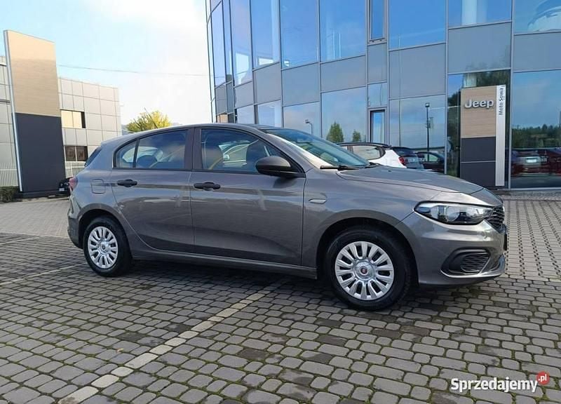 Niebieski Używany 2019 Fiat Tipo Pop Hatchback | 37 800 zł (Dobra cena) - Obraz 1/4