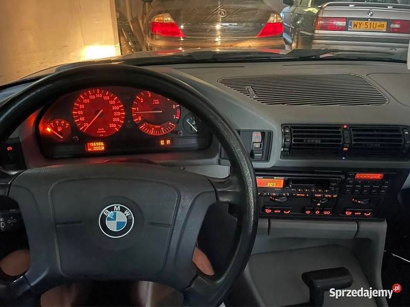 Używany BMW 525 Sport Line 1994 Srebrny Kombi