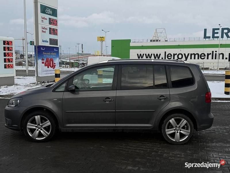 Używany VW Touran 105 KM (77 kW) 2014 Minivan
